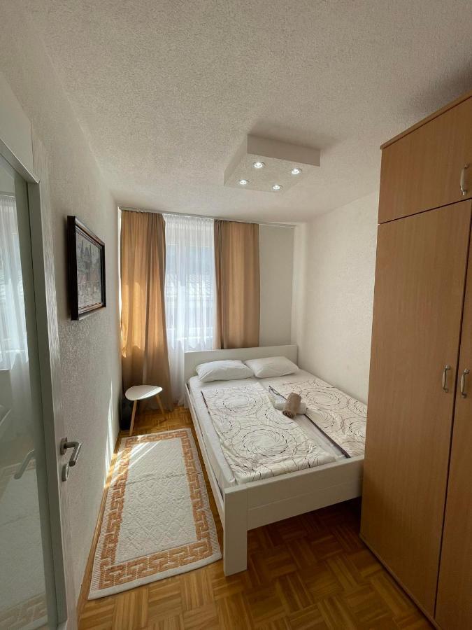 Dzenx * Sarajevo